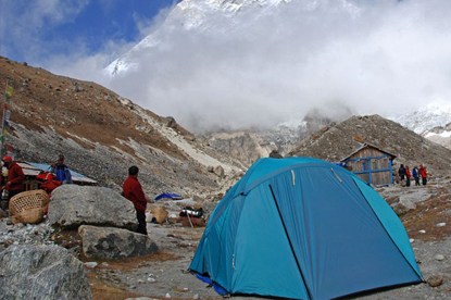  Makalu Base Camp Trek